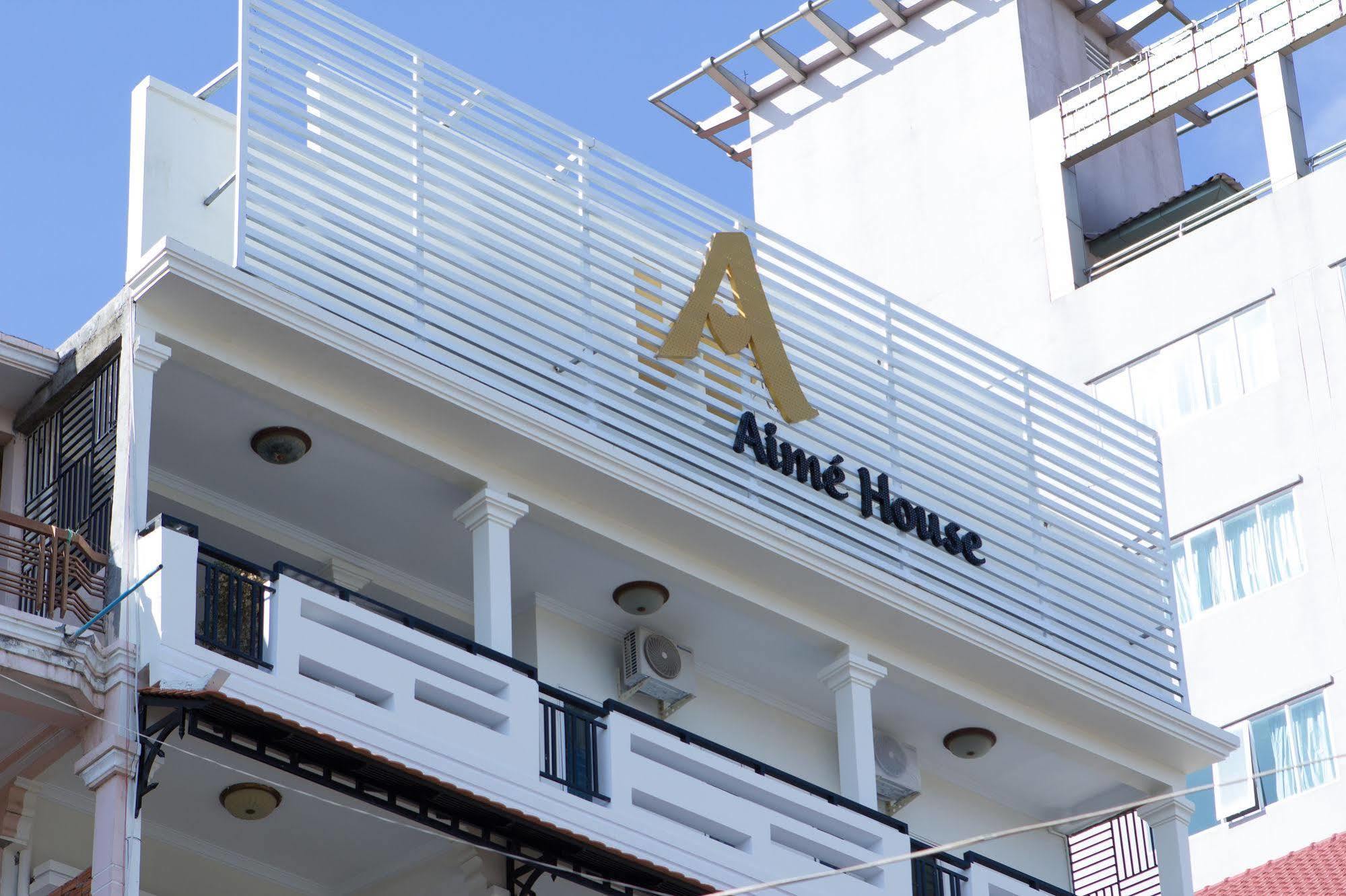 Aime House & Niisaii Apartment Phnom Penh Exteriör bild