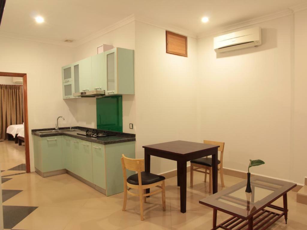 Aime House & Niisaii Apartment Phnom Penh Exteriör bild
